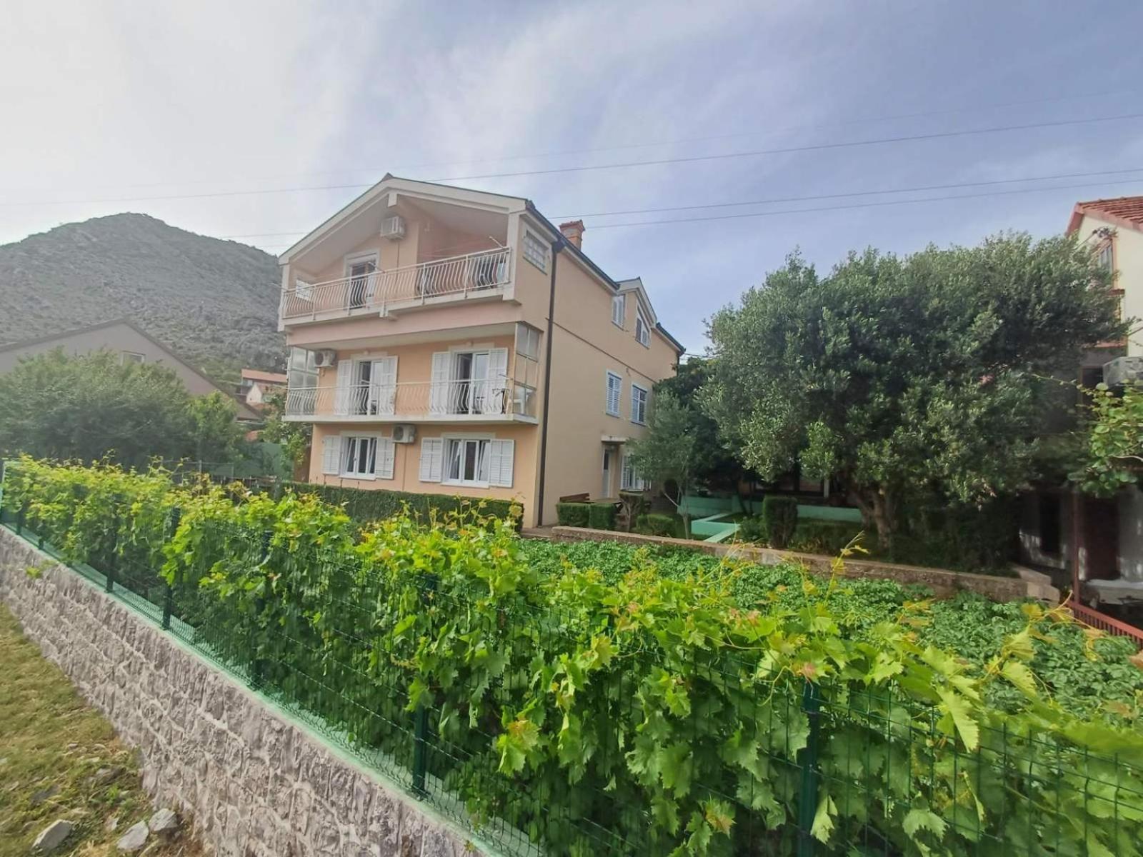 Apartments For Friends Trebinje Extérieur photo